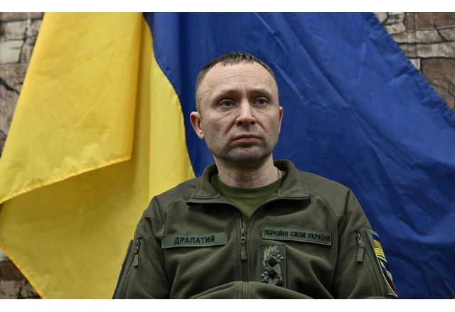 Младият и популярен боен генерал Михайло Драпатий ще поеме поста