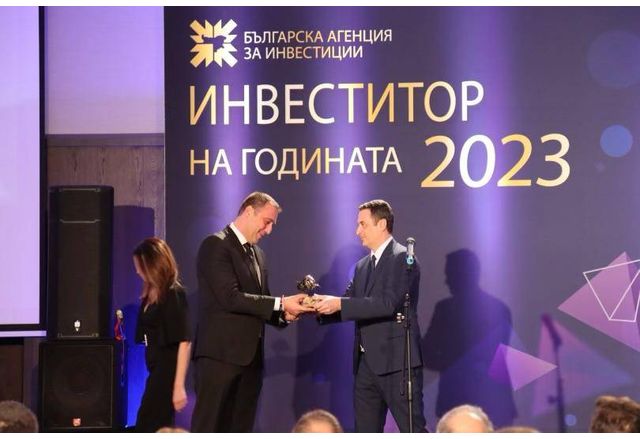 Министърът на транспорта и съобщенията Георги Гвоздейков по време на официалната церемония "Инвеститор на годината 2023".