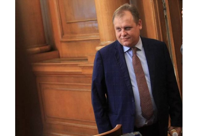 Съдийската колегия на Висшия съдебен съвет ВСС обсъжда днес дали