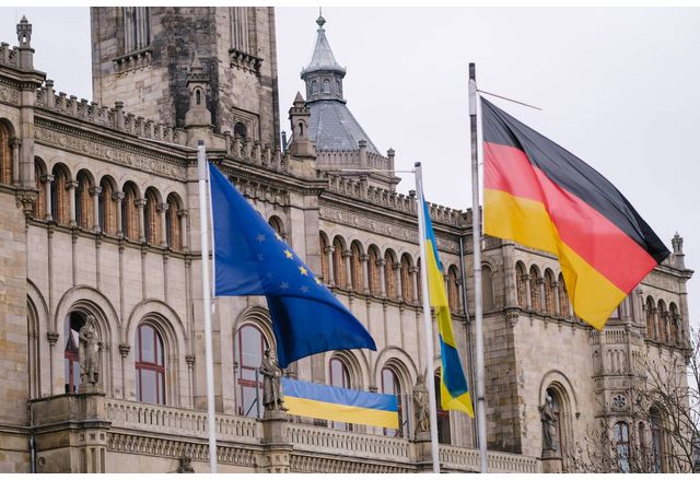 Германия възнамерява да отпусне допълнителни три милиарда евро военна помощ