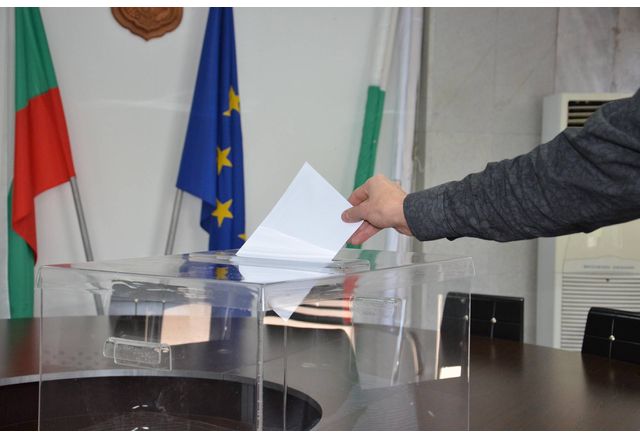 Днес Централната избирателна комисия ЦИК ще изтегли жребия за номерата