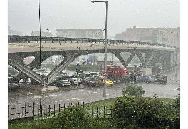 Днес отново над Западна и Централна България както и над