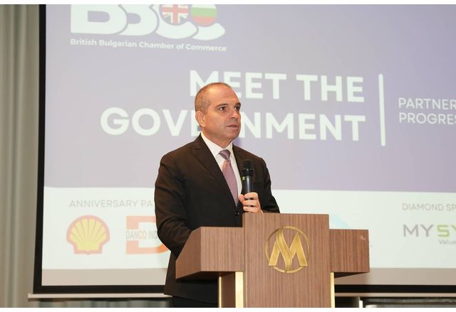 Гроздан Караджов