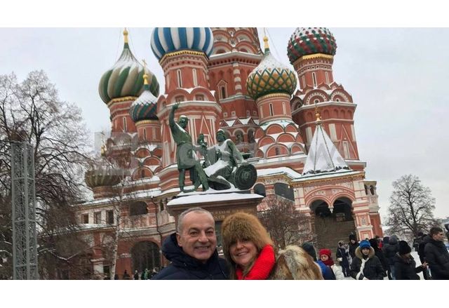 Гълъб Донев и съпругата му в Москва