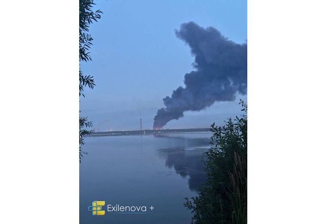 Гъстият дим над руския град Липецк