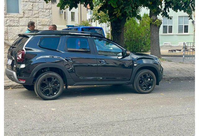 Два нови автомобила получи полицията във Враца Колите са закупени