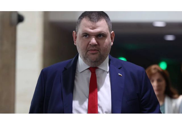 Във връзка със запитвания от медии по повод сбирката в