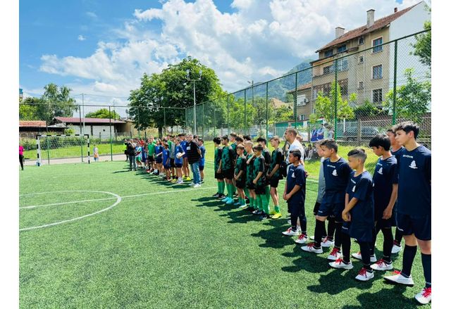 Ученически отбори от региона участват във футболния турнир КУПА Фило