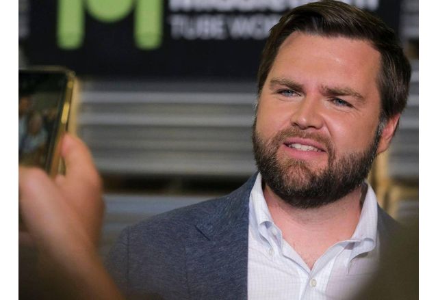 Руският президент Владимир Путин направи големи отстъпки на американския си