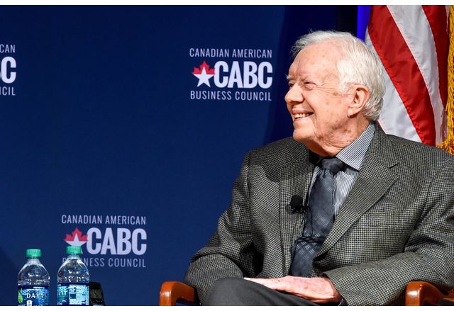 Джими Картър 39 ият президент на САЩ почина днес на