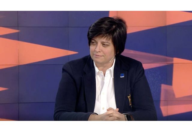Питам се дали служебното правителство спира ремонтите на пътища отново