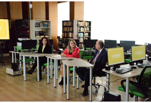 Екипът на Градската библиотека в Асеновград реализира проект Изграждане на