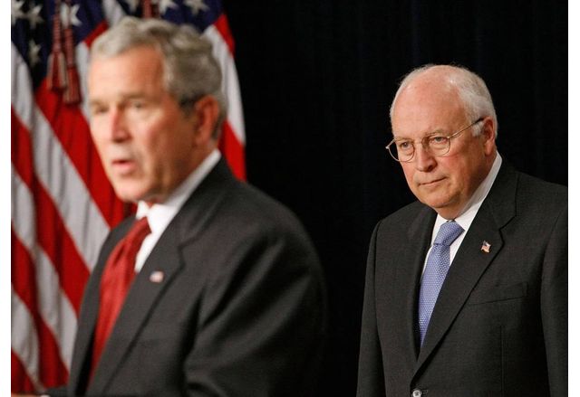 Бившият вицепрезидент на САЩ Дик Чейни е починал след усложнения