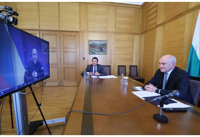 Премиерът Димитър Главчев проведе видеоконферентен разговор с украинския си колега Денис Шмигал