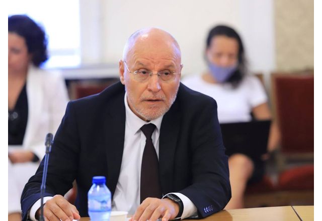 България безусловно отговаря на всички номинални критерии за присъединяване към