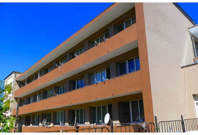 Община Нова Загора с одобрен проект за изграждане на фотоволтаична система и закупуване на електрическо превозно средство за Дом за стари хора "Света Петка", с. Баня