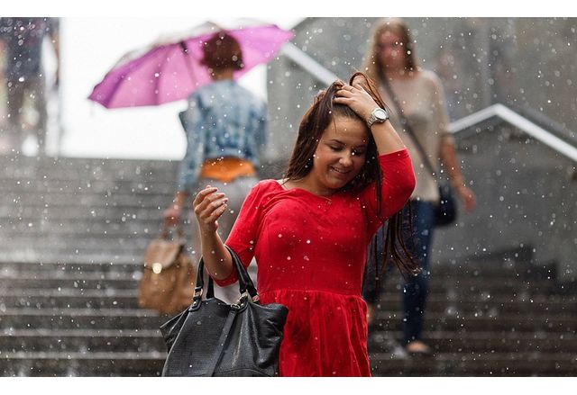Днес ще бъде облачно в Западна и Централна България дъждовно