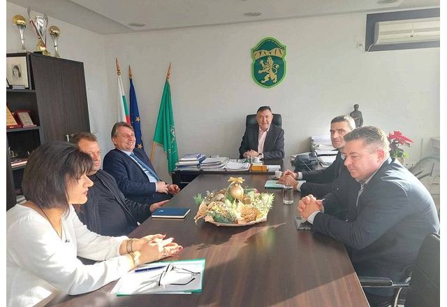 Д-р Кабаиванов проведе работна среща със зам.-министър Ценкин