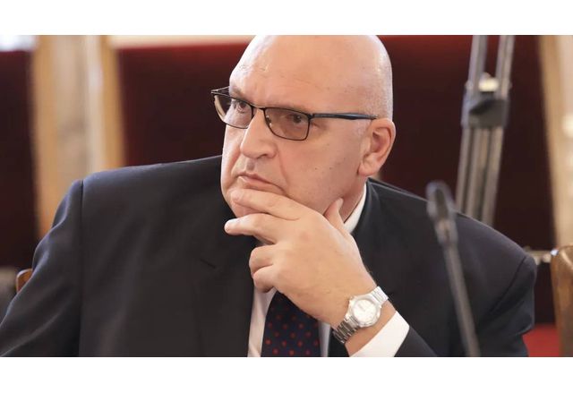 При липса на бюджет не може да бъде подписан нов