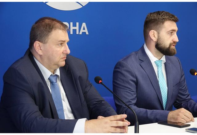 Евродепутатите от ЕНП/ГЕРБ-СДС Емил Радев и Андрей Новаков