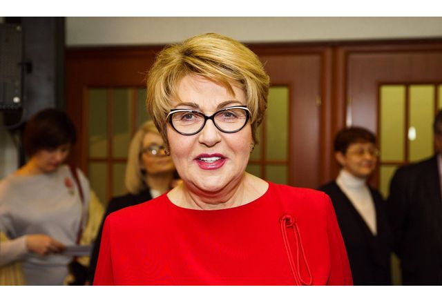 Посланикът на Русия в София Н Пр Елеонора Митрофанова говори