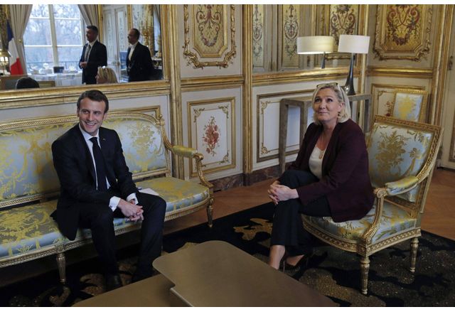 Франция гласува днес на първи тур на президентски избори до