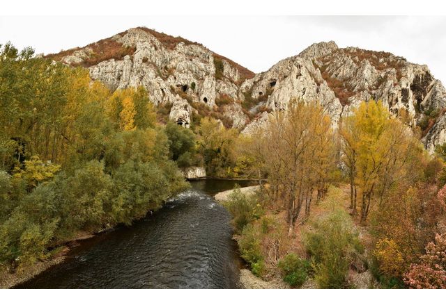 Днес ще е слънчево в източните райони със слаб вятър