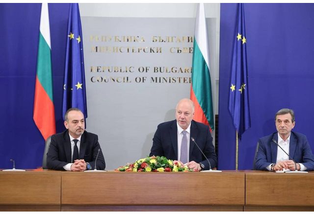 Ефективно и безпроблемно въвеждане на еврото защита правата на потребителите