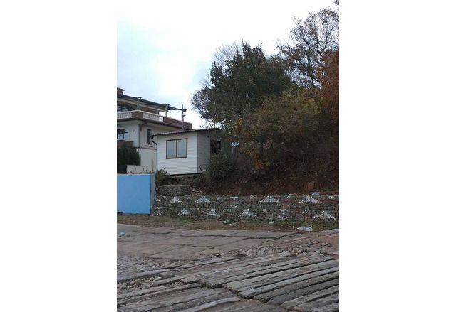 Започна премахването на незаконните постройки в парк "Росенец"