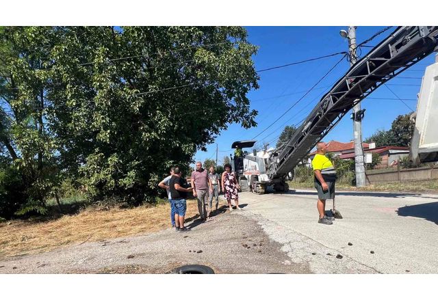 Започна ремонтът на улица в село Селановци