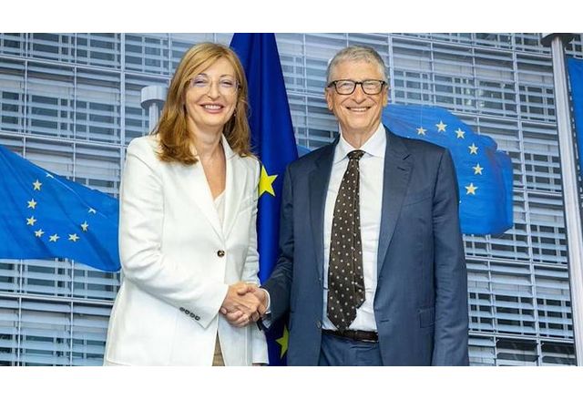 Българският еврокомисар по стартиращи предприятия научни изследвания и иновации Екатерина