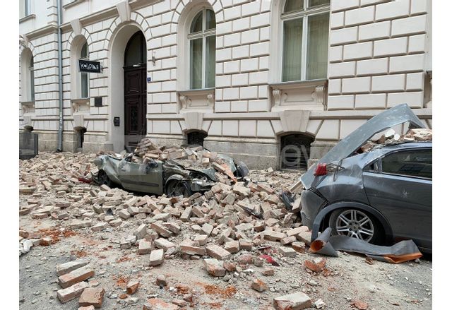 Земетресение с магнитуд 6,4 по скалата на Рихтер удари Хърватска