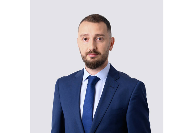 Кметът на столичния район Младост Ивайло Кукурин който напусна Продължаваме