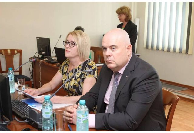 Главният прокурор Иван Гешев и заместник главните прокурори Даниела Машева Пламена