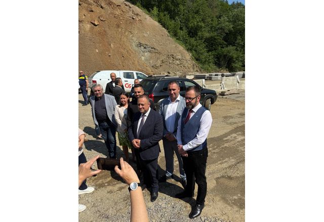 Срокът който сме си поставили края на месец юни ще