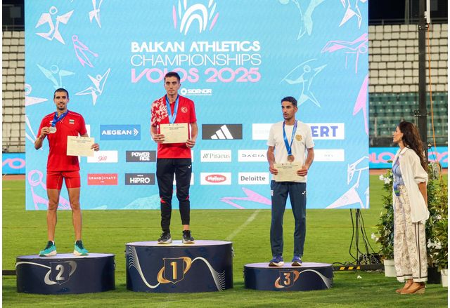 Най добрият български атлет в бяганията на средни разстояния Иво Балабанов