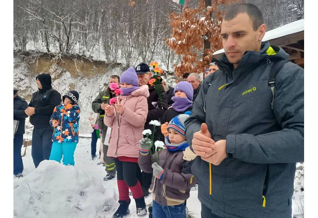Точно един век след като е въздигнат на това сакрално