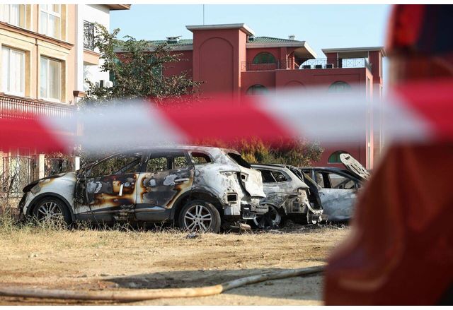 Пожарът който унищожи десетки автомобили в морския курорт Свети Влас