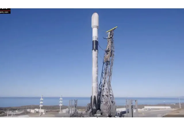 Изстреляха първия български спътник Балкан 1 който ще предава данни за