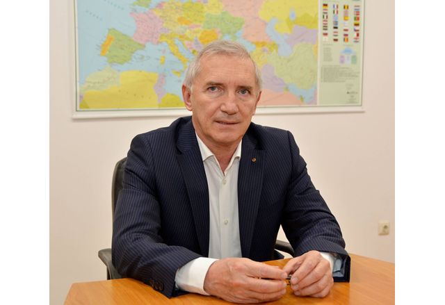 Със заповед на министър председателя Кирил Петков от днес е освободен