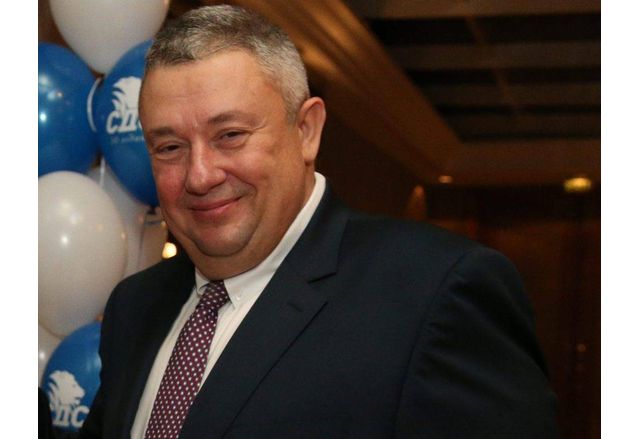 СДС не е номинирал Божидар Лукарски за икономически министър заяви