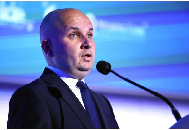 Длъжни сме да опитаме да направим правителство Имаме толкова много