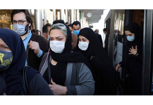 Иран регистрира пореден рекорд по брой нови случаи на коронавирус
