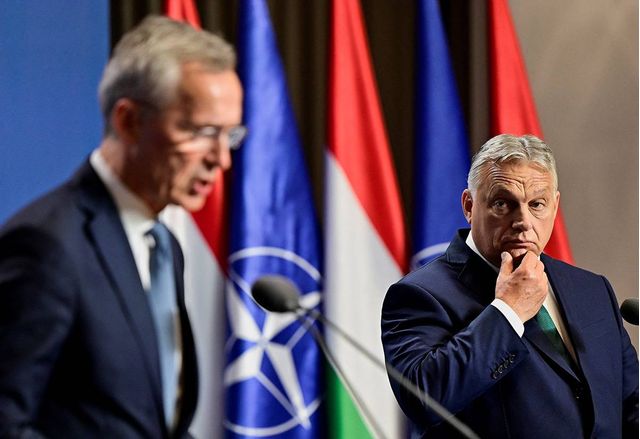 Ръководителят на НАТО Йенс Столтенберг и унгарският премиер Виктор Орбан