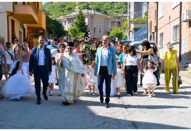 Около 360 калиници от цялата страна се включиха в единствения