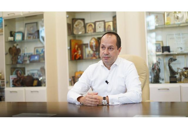 Калин Каменов