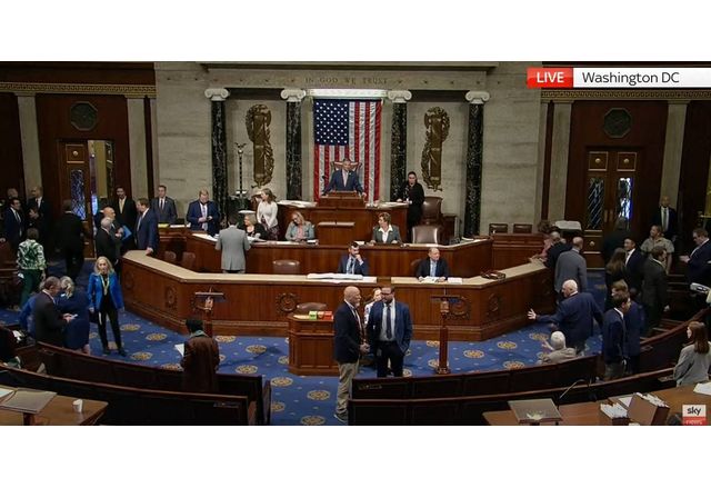 Камарата на представителите в Конгреса на САЩ одобри военната помощ за Украйна и Израел