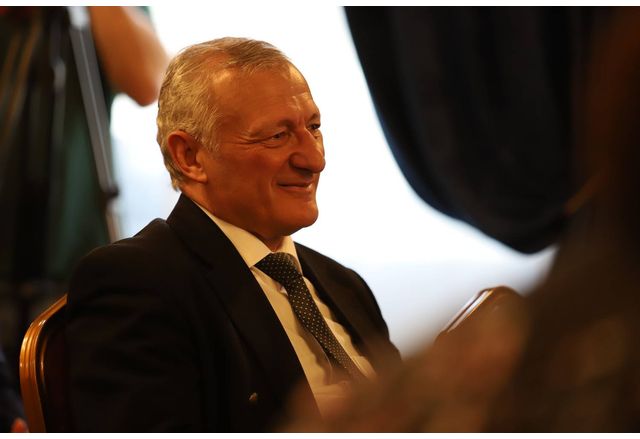 Какви са посланията по оста САЩ Русия Европа Украйна Реална ли е заплахата