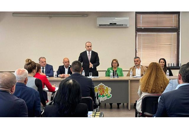 Заедно с ИА Автомобилна администрация ще предложим законодателни промени които