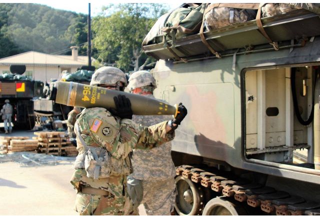 Пентагонът публикува подробности за новия пакет военна помощ за Украйна